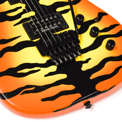 Kramer Pacer Electric Guitar (DEMO) Tiger Stripe image 3