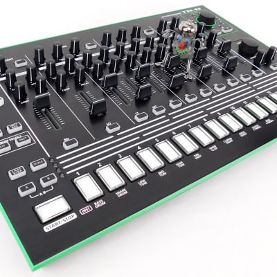 Roland AIRA TR-8 Rhythm Performer