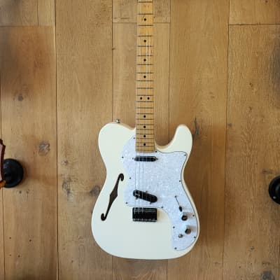 Fender Deluxe Telecaster Thinline