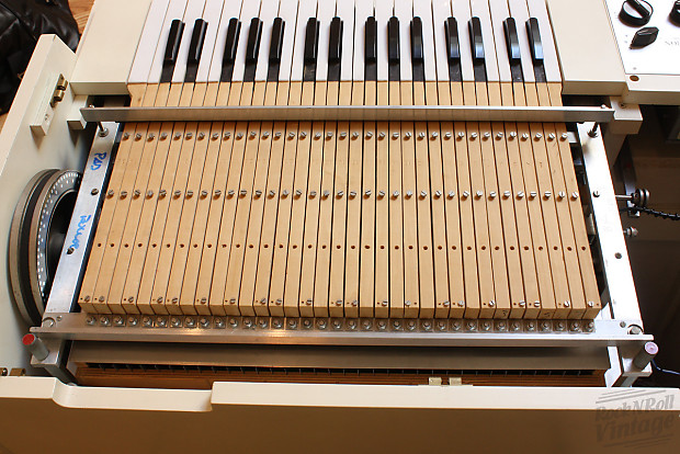 Streetly mellotron hot sale