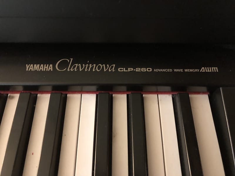 Yamaha Clavinova (CLP-260) 90-91 Black