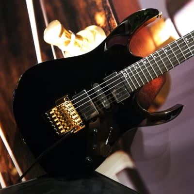 Ibanez RG5170B-BK Prestige E-Guitar 6 String Black + Case image 1