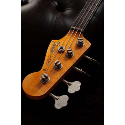 Fender Custom Shop LTD 64 Jazz Bass Journeyman Relic LPB image 4