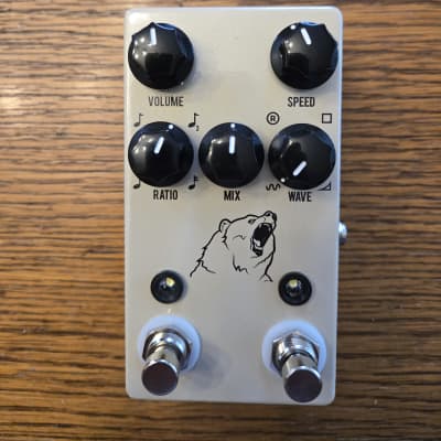 JHS PEDALS kodiak トレモロ JHS Kodiak Tremolo Pedal Reviews | Sweetwater