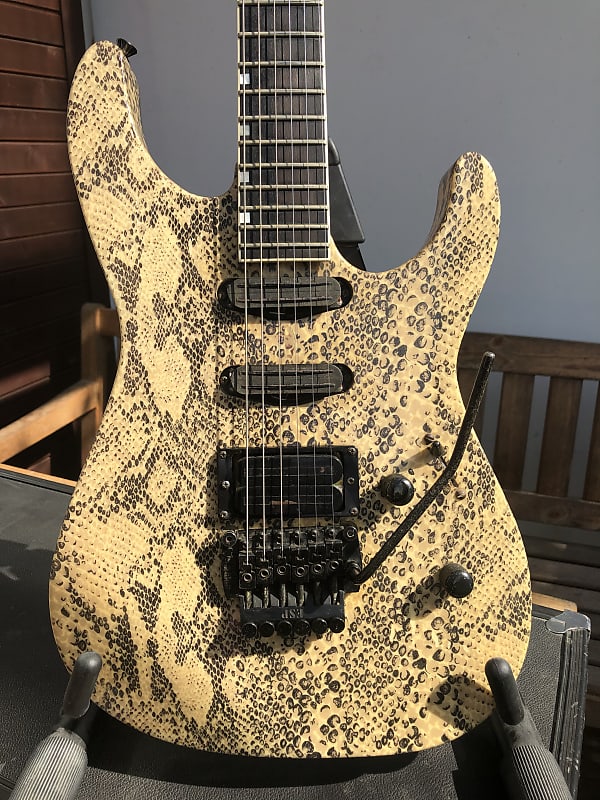 ESP Mirage deluxe - Made in Japan - 1988 original vintage - ultra rare  snake skin finish