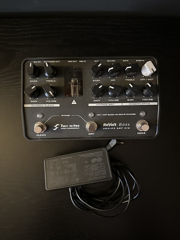Two Notes ReVolt Bass