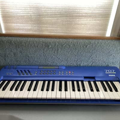 Korg 707 w/ Strap Buttons!