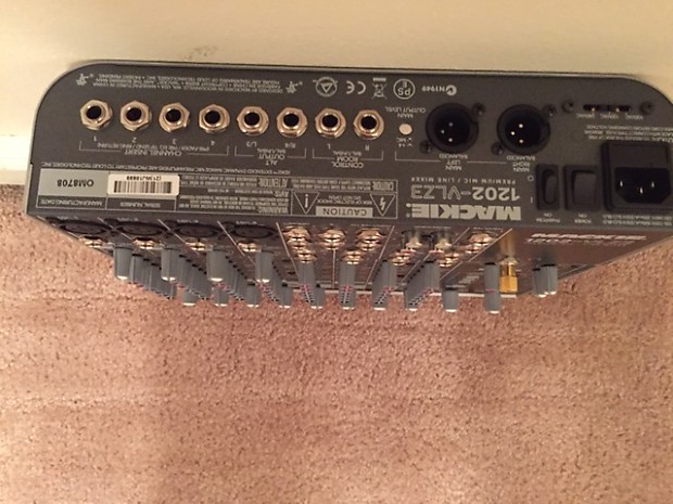 Mackie 1202-vlz3 Mixer | Reverb