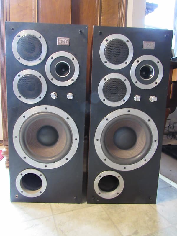 Wharfedale E70 speakers in very good condition