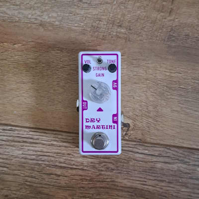 Reverb.com listing, price, conditions, and images for tone-city-dry-martini