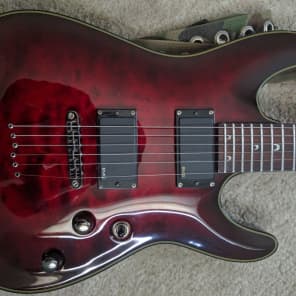 Schecter Hellraiser Deluxe w-EMG 81/85 Active Pickups Schecter Hellraiser Deluxe w-EMG 81/85 Active Pickups