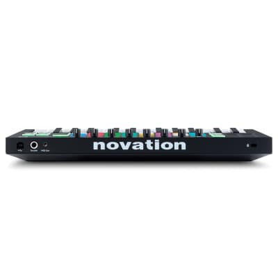 Novation Launchkey Mini MK3 25-Mini-Key MIDI Keyboard Controller, 16 RGB Pads image 4