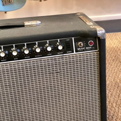 Music Man 210 Sixty-Five 2-Channel 65-Watt 2x10