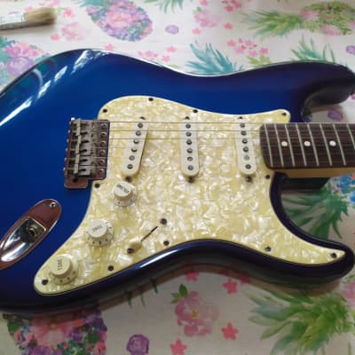 Fender Bonnie Raitt US Signature Stratocaster 1995 Blue burst image 1