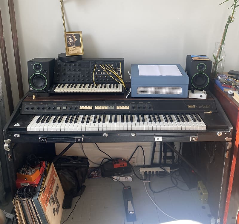 Yamaha cp35 store electric piano