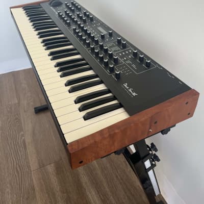 Dave Smith Instruments Prophet 08 PE 61-Key 8-Voice Polyphonic Synthesizer 2009 - 2015 Black with Wood Sides