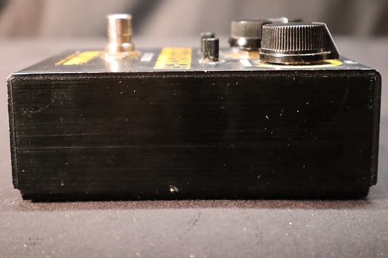 Way Huge WHE301B Fat Sandwich - Pedal on ModularGrid