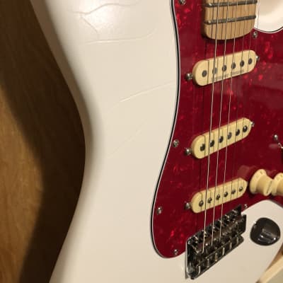 Fender Stratocaster  1995 White nitro crackle image 6