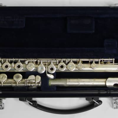 Yamaha YFL-261 Standard Open Hole Flute | Reverb