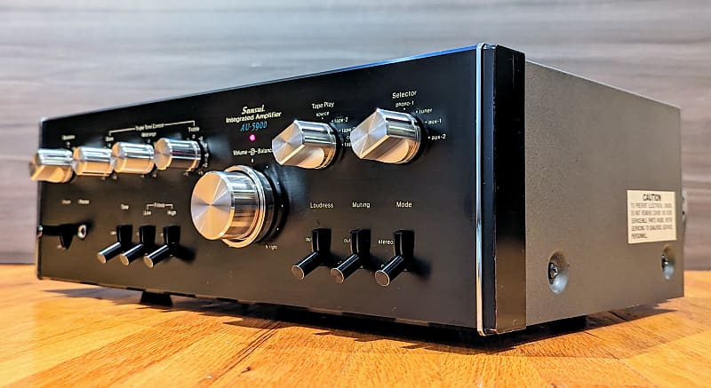 Sansui AU-5900 Stereo Amplifier / Fully Re-capped / Fully