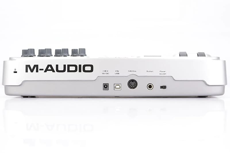 M-Audio Oxygen 8 V2 25-Key MIDI Keyboard Controller image 2