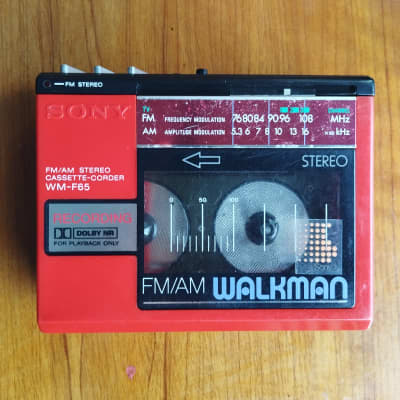 Sony WM F65 1985 - Sony Walkman radio recorder Cassette player WM
