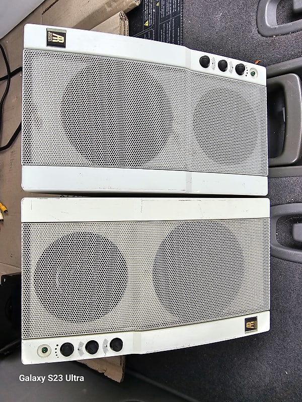 powered speakers