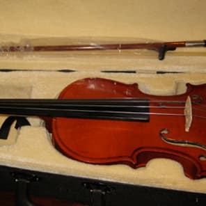 Economy Student Violin Outfit - Fullsize image 1