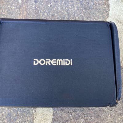 DOREMiDi THRU-3 - Midi Host Box 1 in, 3 outs / Brand New image 2