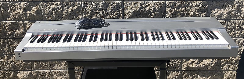 Yamaha P70 P-70 Digital Electronic Piano / Keyboard - Good Working Condition image 1