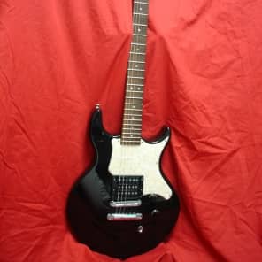 Hamer Phantom USA 1998 Black Electric Guitar with Hard Case image 2
