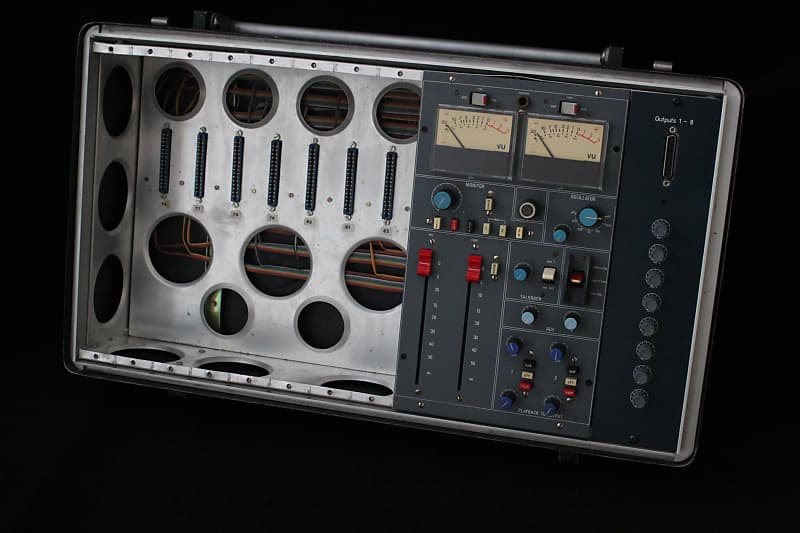 Neve 5422 with direct out mod.To fill with input channels image 1