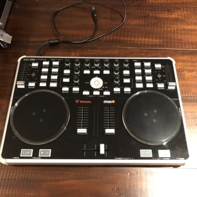 Vestax VCI-300 DJ Controller w/ Odyssey road case | Reverb