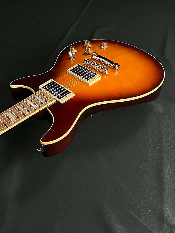 Gene Baker b3 Guitars SL-K - Brockburst, Includes Hardshell
