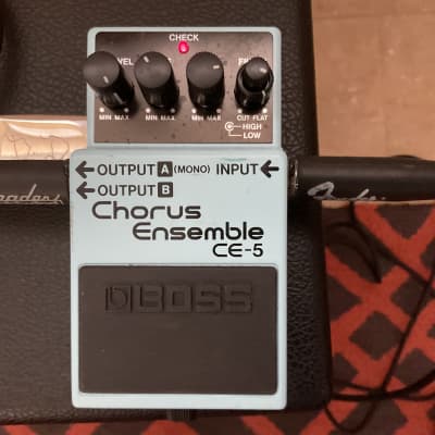REAL DEAL Dec. 1996 Pink Label Analog Boss CE-5 Chorus