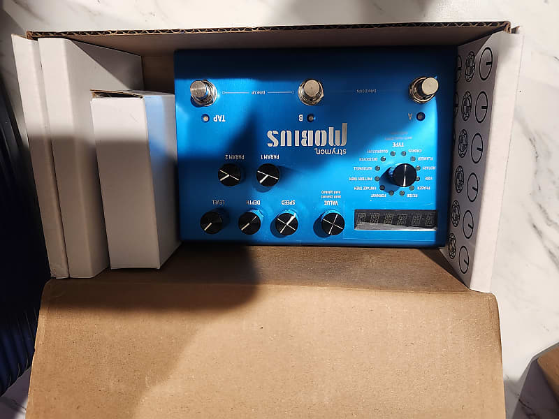 Strymon Mobius