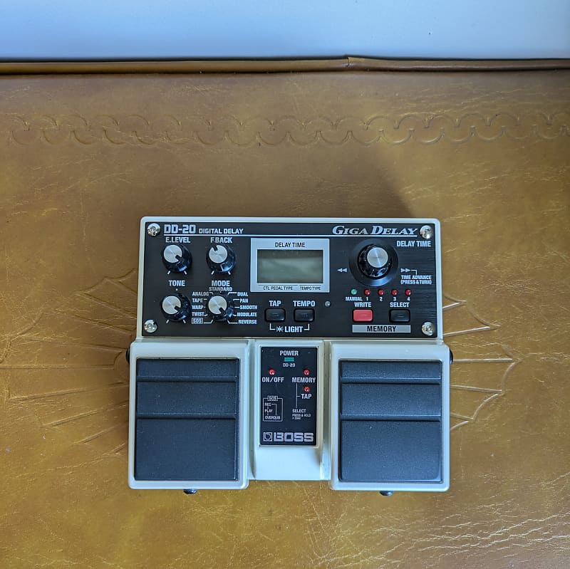 Boss DD-20 Giga Delay