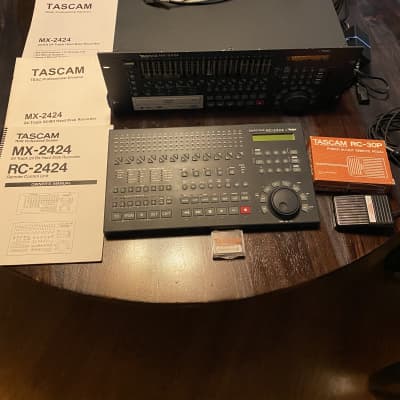 TASCAM MX-2424, 24 Track/24Bit Hard Disk recorder  with RC 2424 remote  2001 Black image 3
