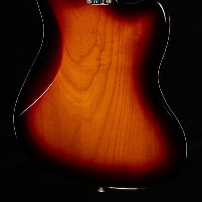 Fender Kurt Cobain Jaguar Left-Handed Rosewood Fingerboard 3-Color Sunburst (289) image 4