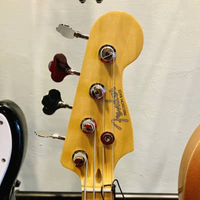 Fender Vintera 50s Precision Bass - Like New! - Dakota Red - Sharp image 2