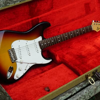 Tokai AST62 1980s MIJ Japanese Stratocaster Style Electric Guitar Free Shipping 48 CONUS image 2