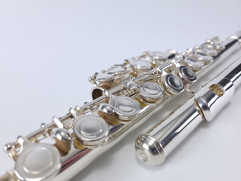 Refurbished Powell Sonare SF-301 Student/Beginner Flute +1