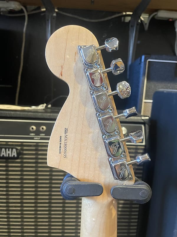 Fender Classic Series '70s Stratocaster with Maple Fretboard