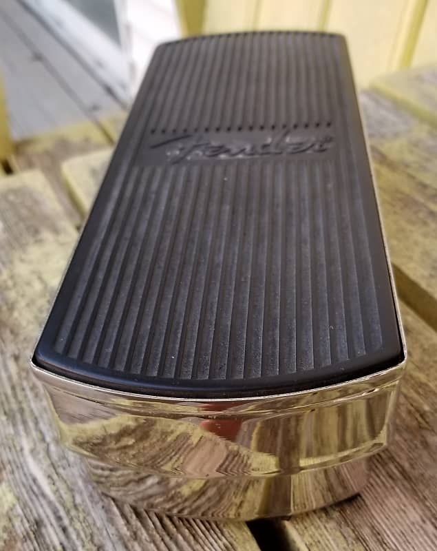 organ69 : [ap045]Fender Volume Pedal PR726