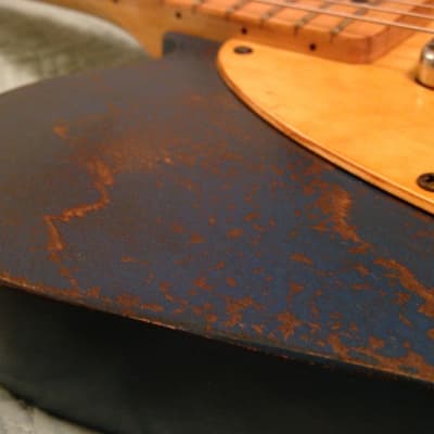 Squier Affinity Telecaster blue relic with hardshell case image 9