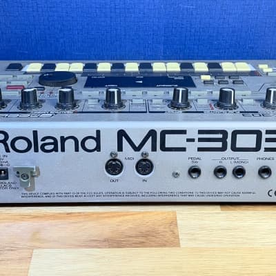Roland MC-303 Groovebox 1990 - 1998 | Reverb