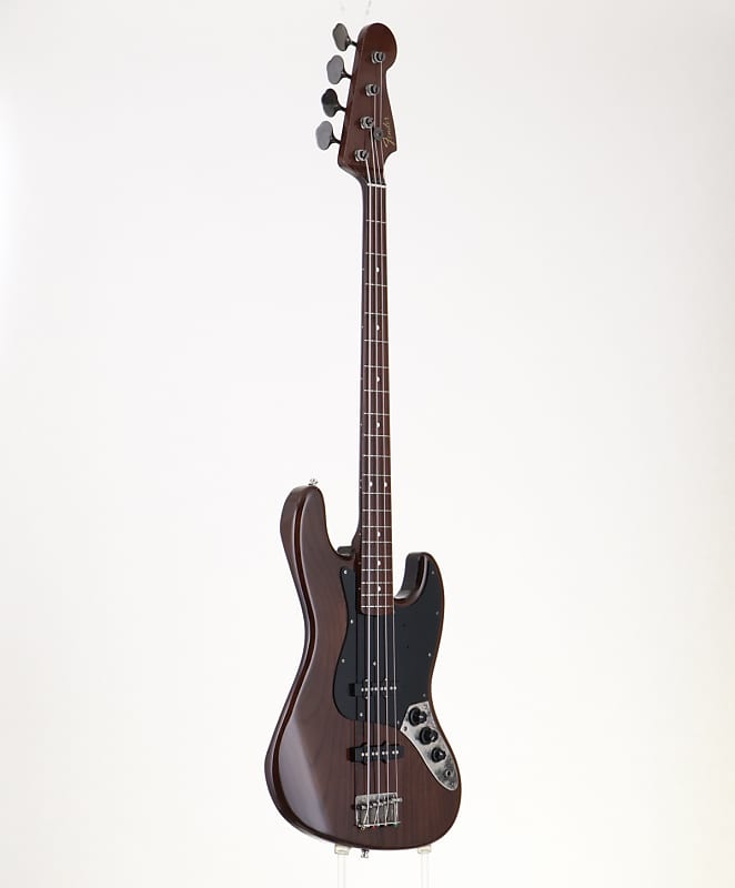 FENDER MADE IN JAPAN Exclusive Classic 60s Jazz Bass Walnut [SN