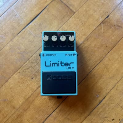 Boss LM-2 Limiter | Reverb