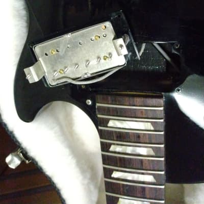 Gibson Les Paul Studio 1998 - 2011 Ebony 2006 with original HS case image 21