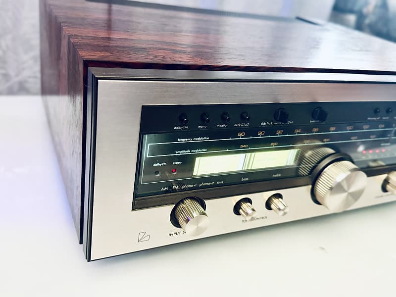 Luxman R-1050 AM/FM Receiver 動作品　アンプ Luxman R-1050 AM/FM Solid State Stereo Receiver Fully Tested